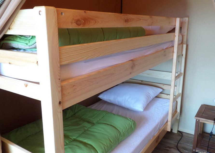 Bunk bed